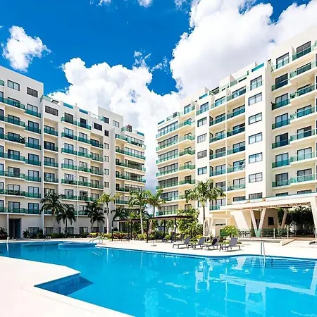 2 Rooms, Pools, Tennis, Spa, Gym, Petpark, Jacuzzi